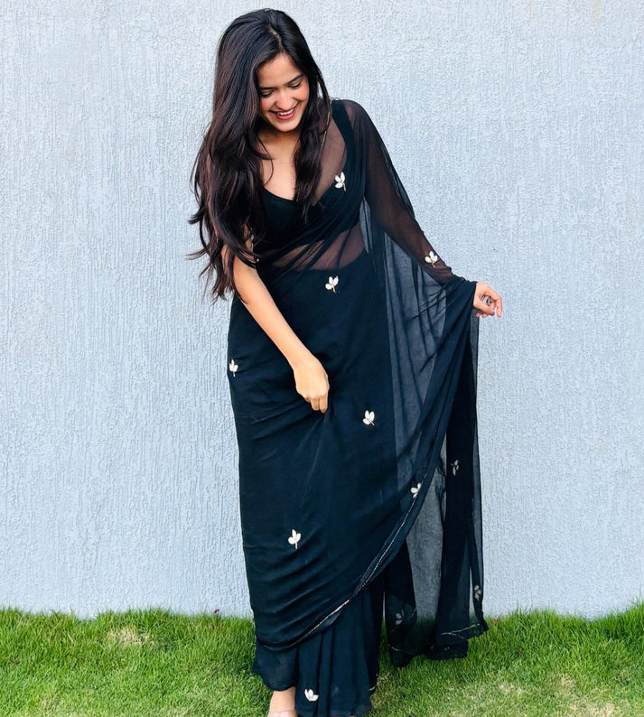 Black Aura Elegance Saree